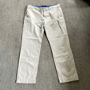 Mens chinos. Tommy Hilfiger 36x32